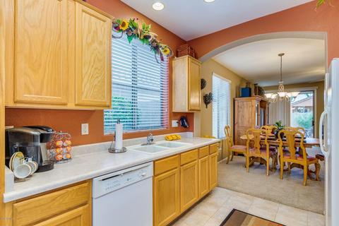 897 E Cathy Dr, Gilbert, AZ 85296 photo 8