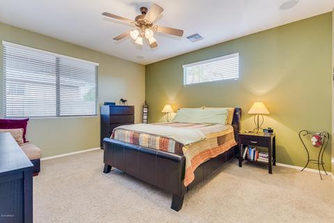 897 E Cathy Dr, Gilbert, AZ 85296 photo 5