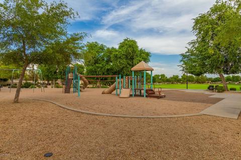 897 E Cathy Dr, Gilbert, AZ 85296 photo 32