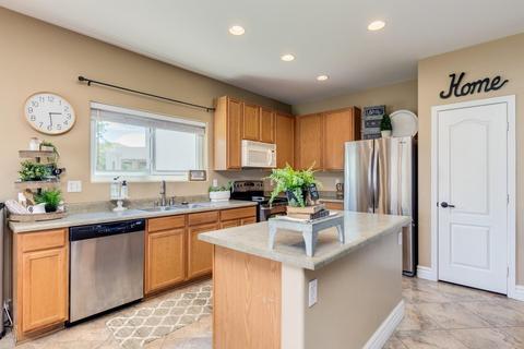1449 S Cole Dr, Gilbert, AZ 85296 photo 11