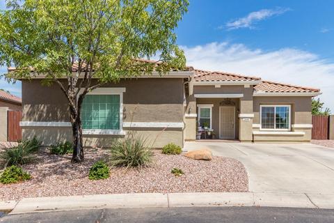 1449 S Cole Dr, Gilbert, AZ 85296 photo 1