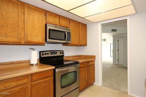716 E Corte Oro Dr, Phoenix, AZ 85020 photo 8