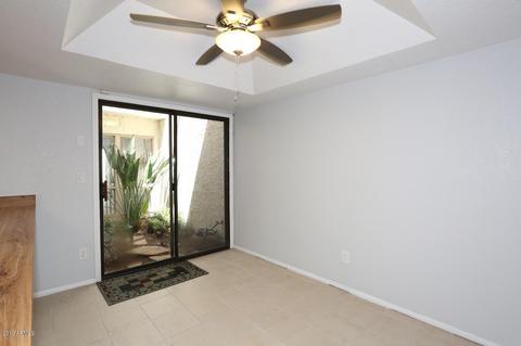 716 E Corte Oro Dr, Phoenix, AZ 85020 photo 9