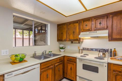10411 N 11th Ave #34, Phoenix, AZ 85021 photo 6