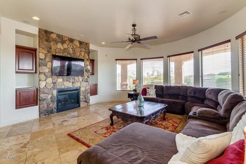 8008 E Rochelle St, Mesa, AZ 85207 photo 3