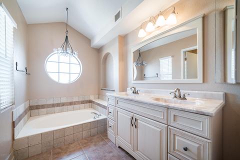 3313 E Topeka Dr, Phoenix, AZ 85050 photo 23