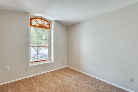 4433 E Verbena Dr, Phoenix, AZ 85044 photo 4