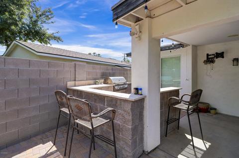 3835 N 41st Pl, Phoenix, AZ 85018 photo 9
