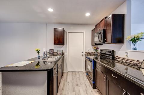 461 E Harmony Ave, Mesa, AZ 85204 photo 9