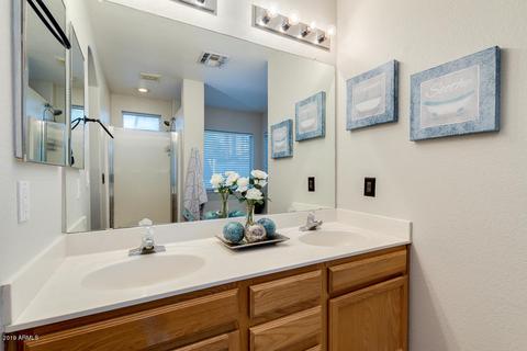 307 W Constitution Dr, Gilbert, AZ 85233 photo 18