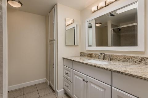 8231 N 21st Dr #E207, Phoenix, AZ 85021 photo 5