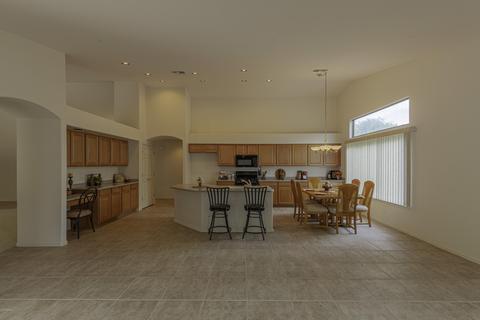 4453 E Downing Cir, Mesa, AZ 85205 photo 3