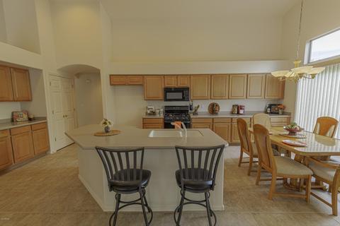 4453 E Downing Cir, Mesa, AZ 85205 photo 4