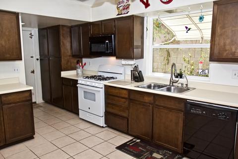 2710 E Cactus Rd, Phoenix, AZ 85032 photo 9