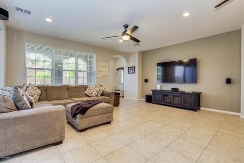 3751 E Hans Dr, Gilbert, AZ 85296 photo 4
