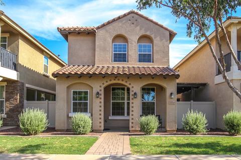 3751 E Hans Dr, Gilbert, AZ 85296 photo 2