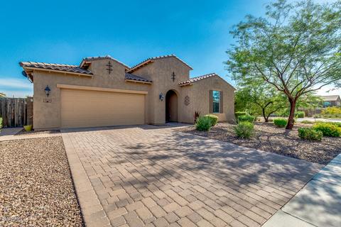 3925 E Alfalfa Dr, Gilbert, AZ 85298 photo 2