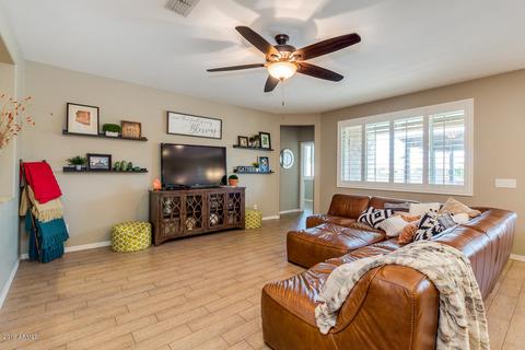 3925 E Alfalfa Dr, Gilbert, AZ 85298 photo 11