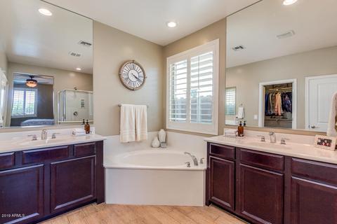 3925 E Alfalfa Dr, Gilbert, AZ 85298 photo 24