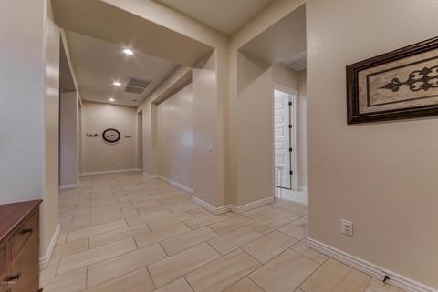 10604 E Lumiere Ave, Mesa, AZ 85212 photo 8