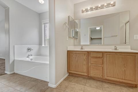 1167 S Silverado St, Gilbert, AZ 85296 photo 9