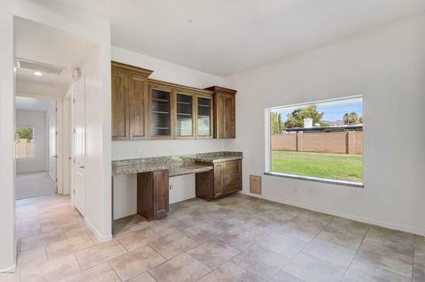 3610 E Hazelwood St, Phoenix, AZ 85018 photo 9