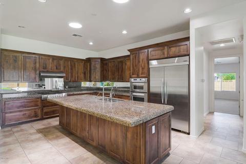 3610 E Hazelwood St, Phoenix, AZ 85018 photo 5