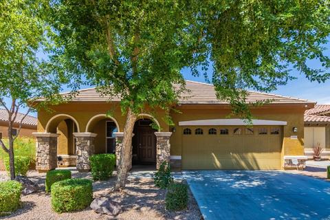 2996 E Palmdale Ln, Gilbert, AZ 85298 photo 2