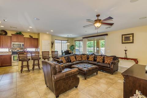 2996 E Palmdale Ln, Gilbert, AZ 85298 photo 6