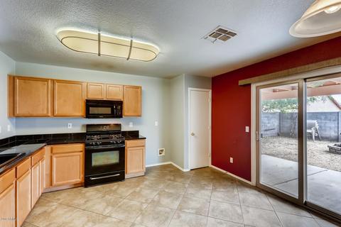 3047 W Roberta Dr, Phoenix, AZ 85083 photo 3