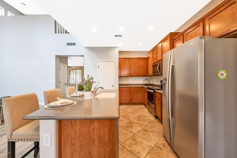 4454 E Maplewood St, Gilbert, AZ 85297 photo 4