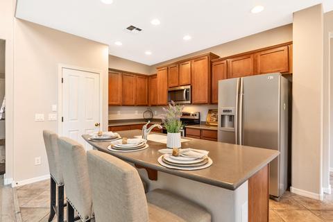 4454 E Maplewood St, Gilbert, AZ 85297 photo 3