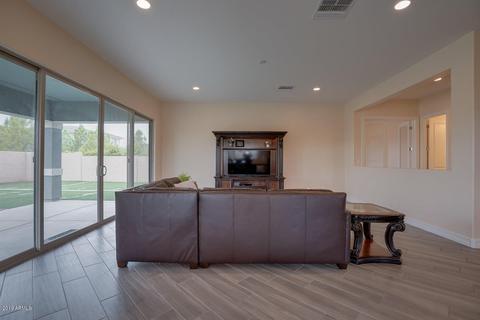 2977 E Sagebrush St, Gilbert, AZ 85296 photo 32
