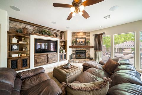 2026 E Pickett Ct, Gilbert, AZ 85298 photo 9