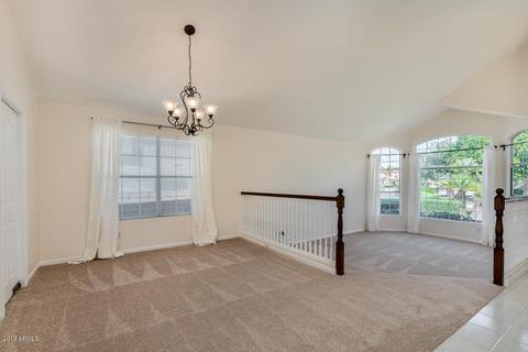 258 S Cobblestone Dr, Gilbert, AZ 85296 photo 8