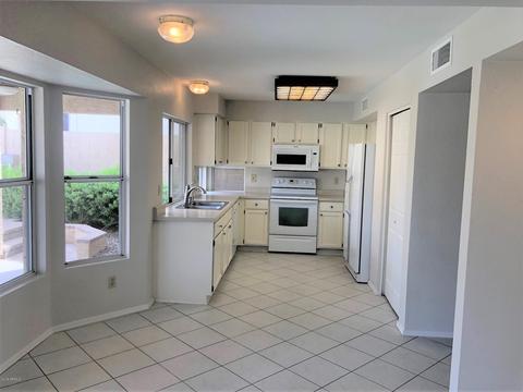 1204 E Silverwood Dr, Phoenix, AZ 85048 photo 3