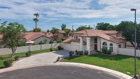 411 S Surfside Dr, Gilbert, AZ 85233 photo 1