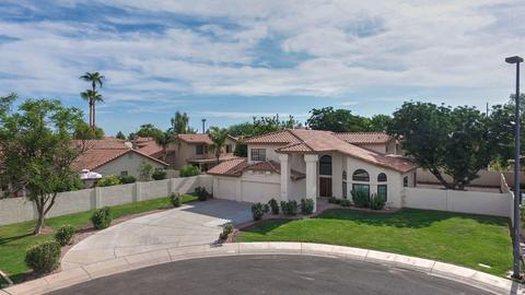 411 S Surfside Dr, Gilbert, AZ 85233 photo 2