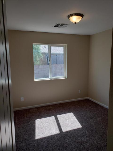 1718 Encinas Ln, Phoenix, AZ 85040 photo 7