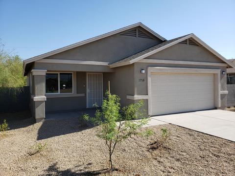 1718 Encinas Ln, Phoenix, AZ 85040 photo 2