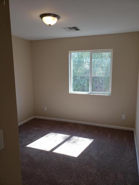 1718 Encinas Ln, Phoenix, AZ 85040 photo 8