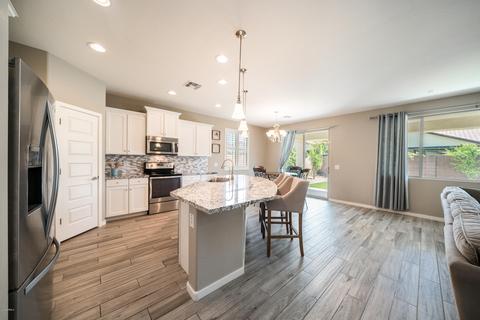 2831 E Quenton St, Mesa, AZ 85213 photo 4