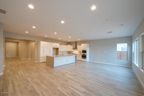 1692 S Henry Ln, Gilbert, AZ 85295 photo 4