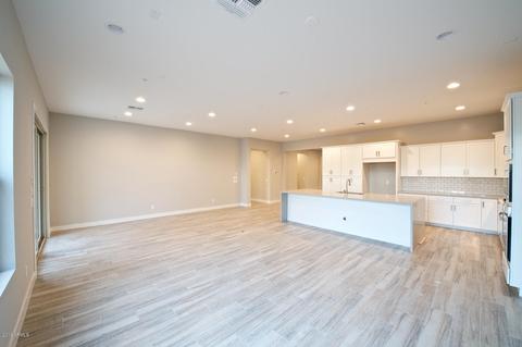 1692 S Henry Ln, Gilbert, AZ 85295 photo 6