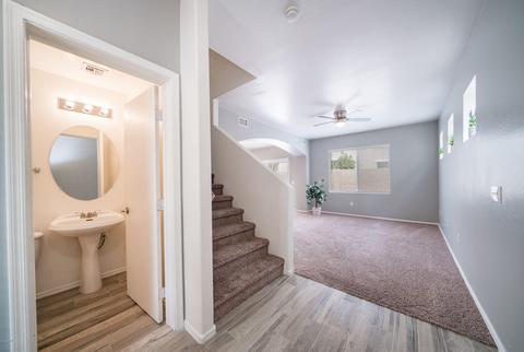 1403 S Pheasant Dr, Gilbert, AZ 85296 photo 4
