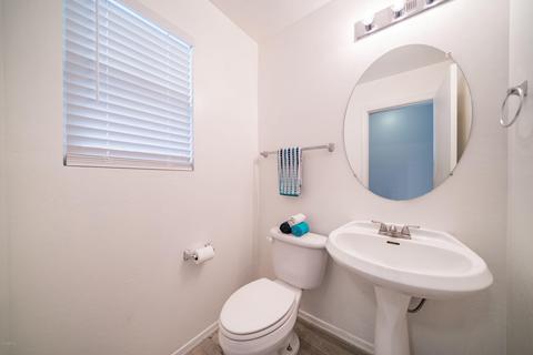 1403 S Pheasant Dr, Gilbert, AZ 85296 photo 6