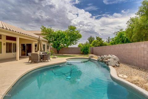 1979 E Chilton Dr, Tempe, AZ 85283 photo 4