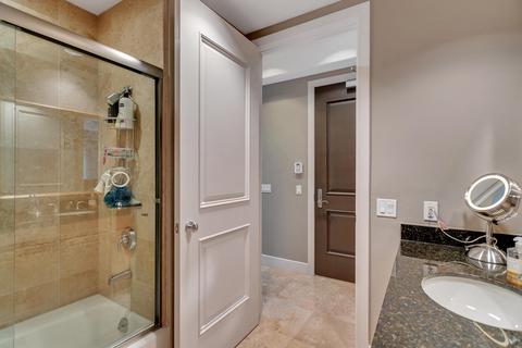 2211 E Camelback Rd #102, Phoenix, AZ 85016 photo 19