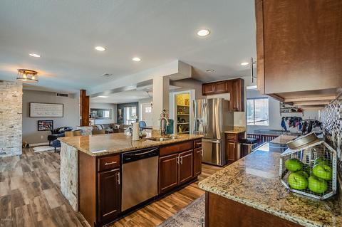 902 E Beck Ln, Phoenix, AZ 85022 photo 52