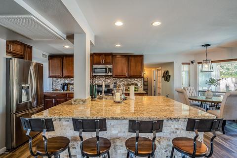 902 E Beck Ln, Phoenix, AZ 85022 photo 46